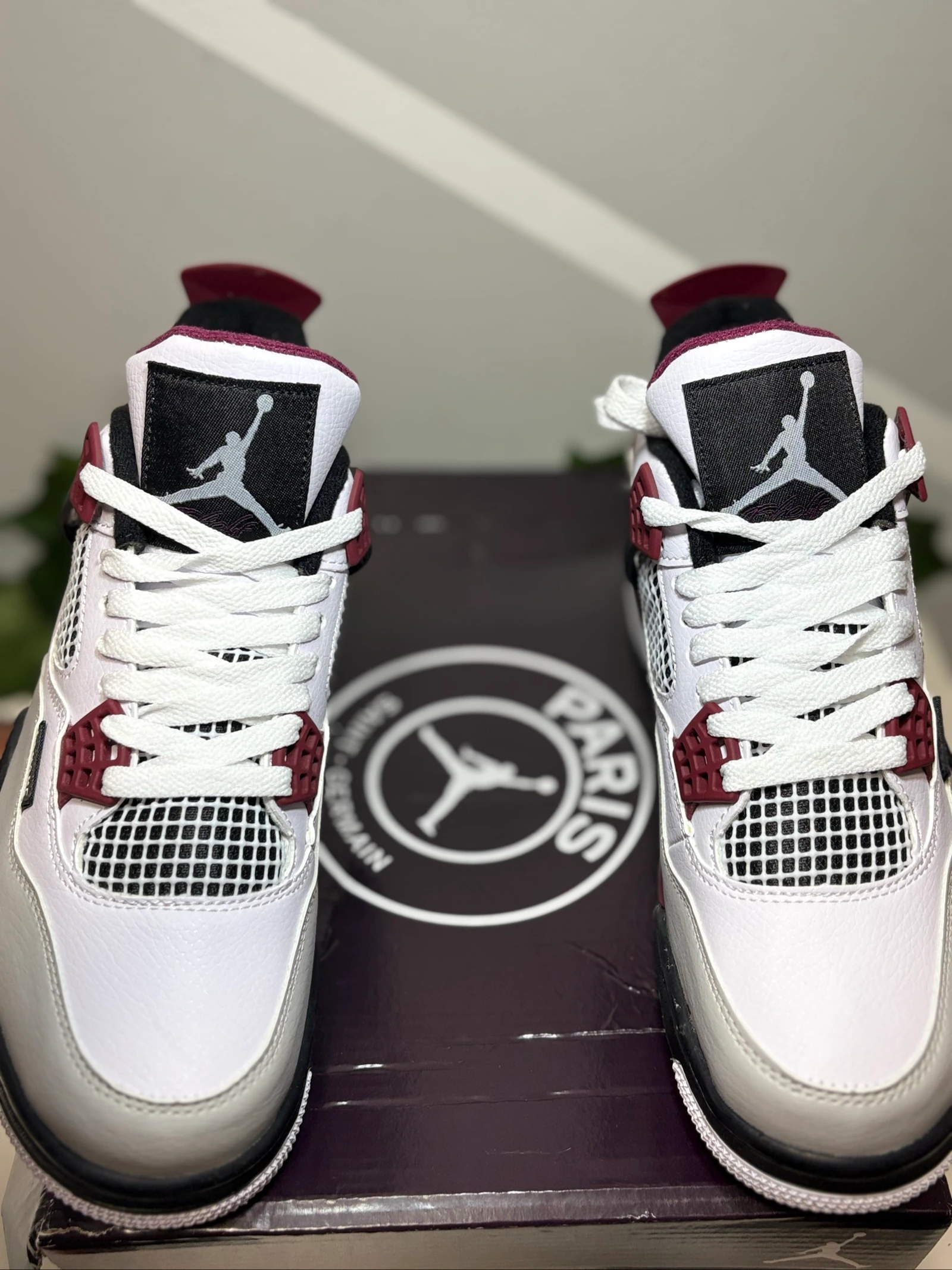 Zapatillas Air Jordan 4 Retro París Saint Germain Talla 41 – photo 2